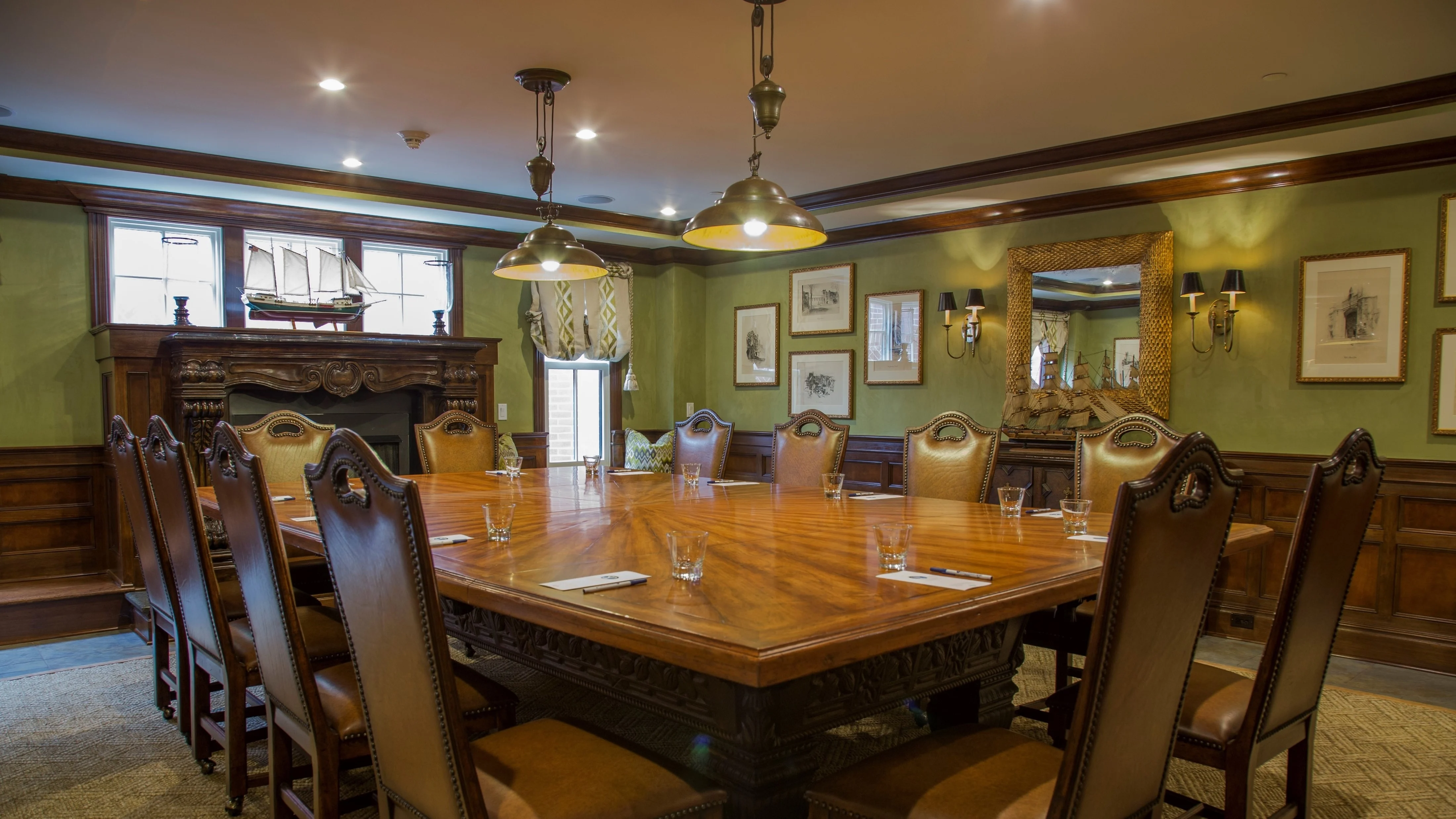 Three Stories meeting table green